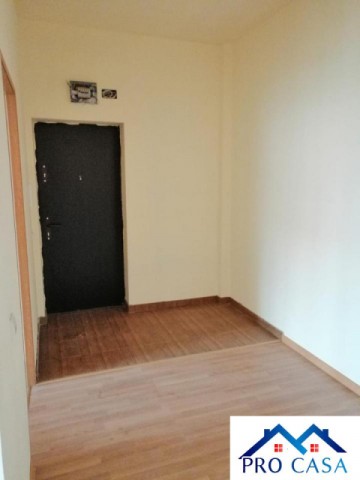 vand-apartament-in-centru-bloc-nou-10